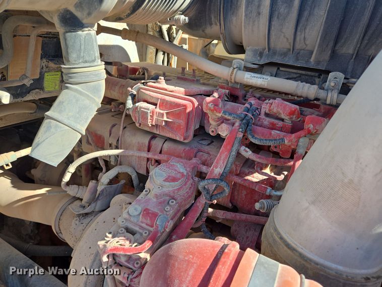 image for item DO2524 2015 Kenworth T800 ready mix truck