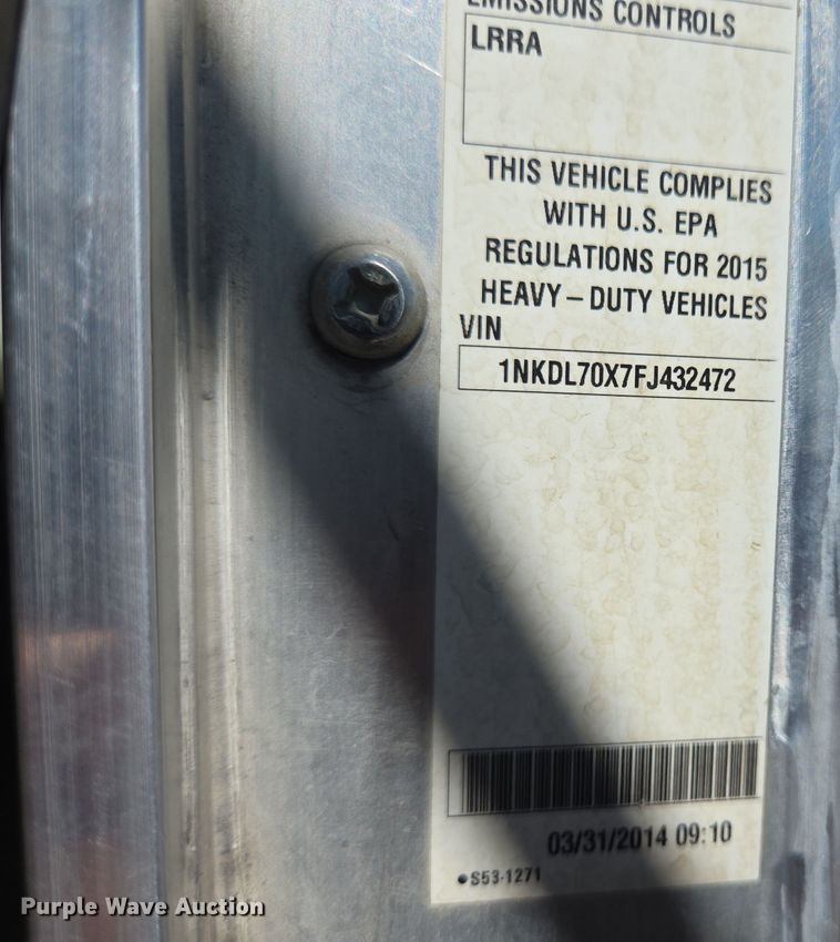 image for item DO2524 2015 Kenworth T800 ready mix truck