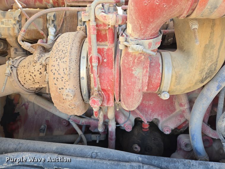 image for item DO2525 2015 Kenworth T800 ready mix truck