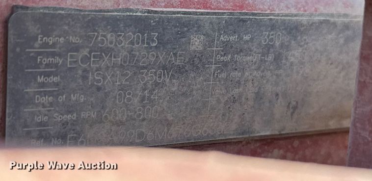 image for item DO2527 2015 Peterbilt 365 ready mix truck