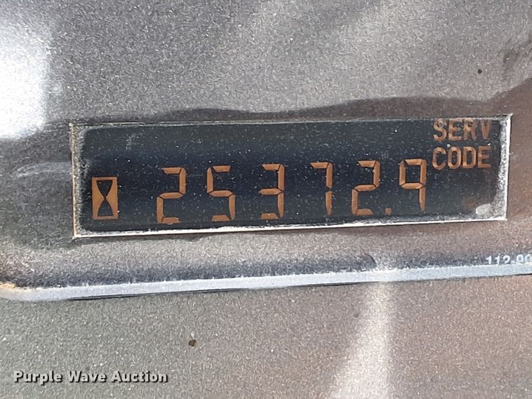 image for item DO2528 2005 Caterpillar  769D haul truck