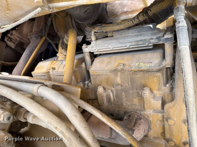 image for item DO2528 2005 Caterpillar  769D haul truck