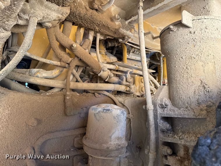 image for item DO2528 2005 Caterpillar  769D haul truck