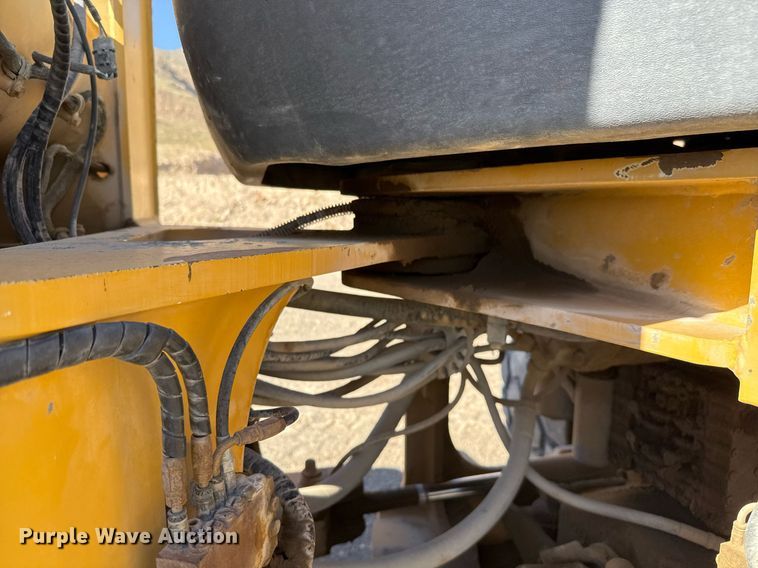 image for item DO2529 2008 John Deere 644J wheel loader