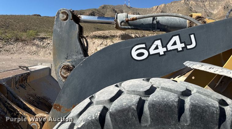 image for item DO2529 2008 John Deere 644J wheel loader