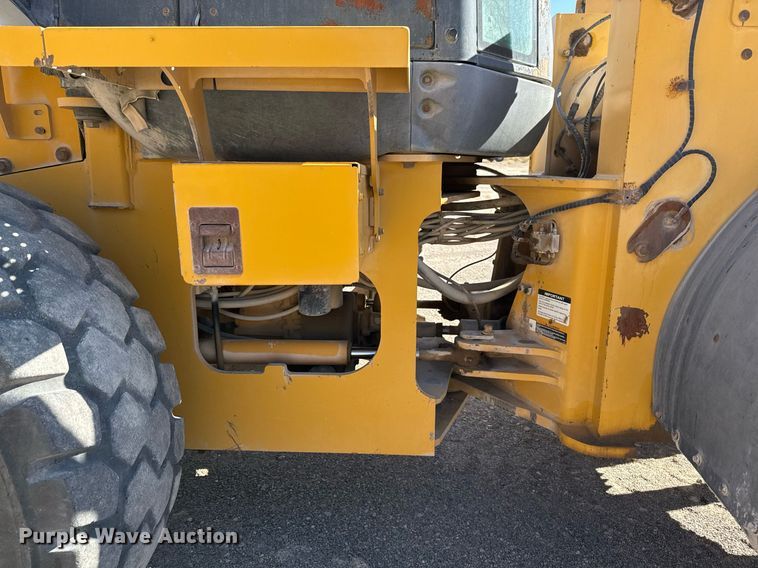 image for item DO2529 2008 John Deere 644J wheel loader