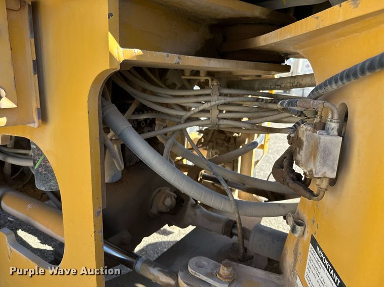 image for item DO2529 2008 John Deere 644J wheel loader