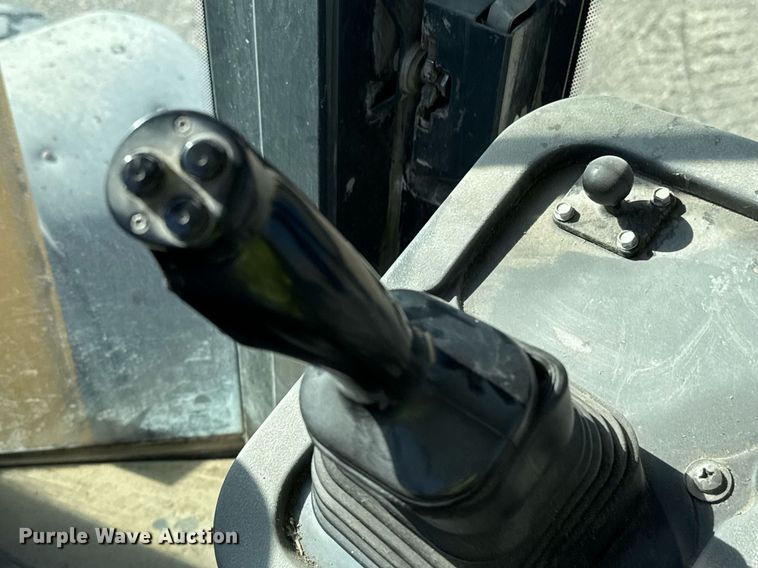 image for item DO2529 2008 John Deere 644J wheel loader