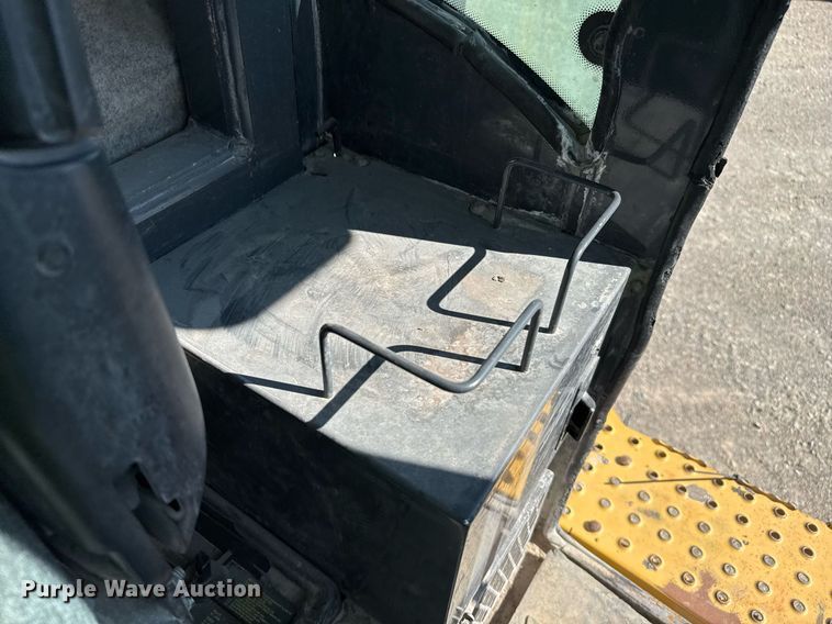 image for item DO2529 2008 John Deere 644J wheel loader