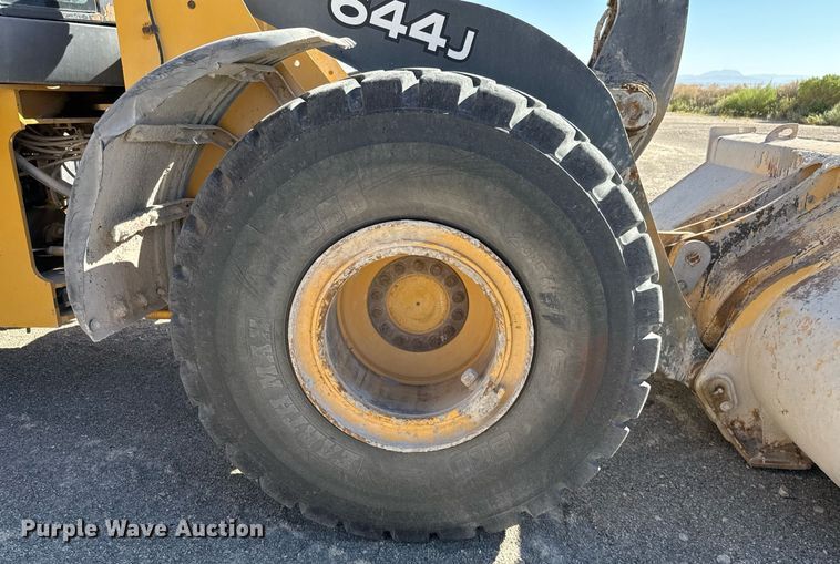 image for item DO2529 2008 John Deere 644J wheel loader