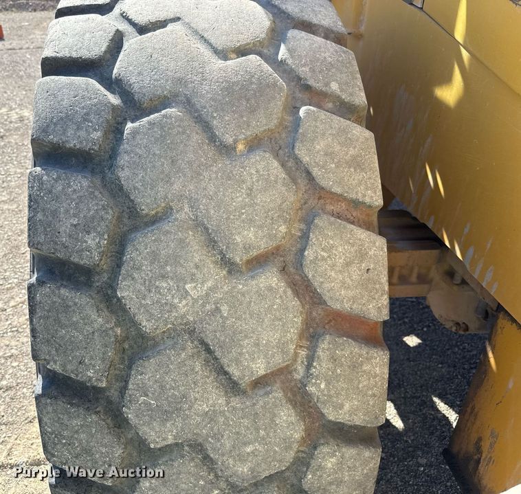 image for item DO2529 2008 John Deere 644J wheel loader