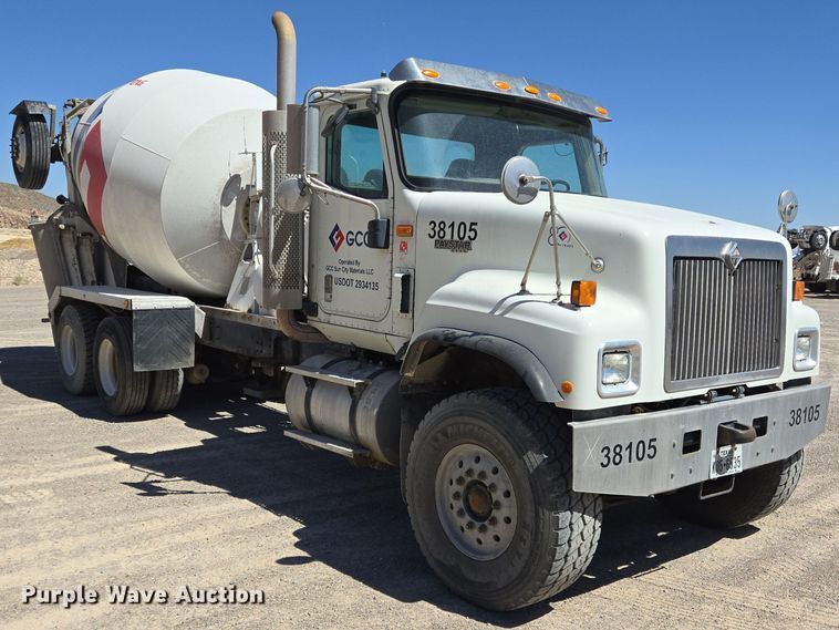 image for item DO2530 2007 International Paystar 5500i ready mix truck