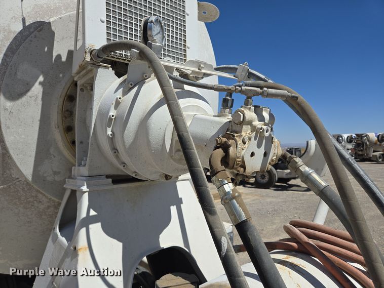 image for item DO2530 2007 International Paystar 5500i ready mix truck