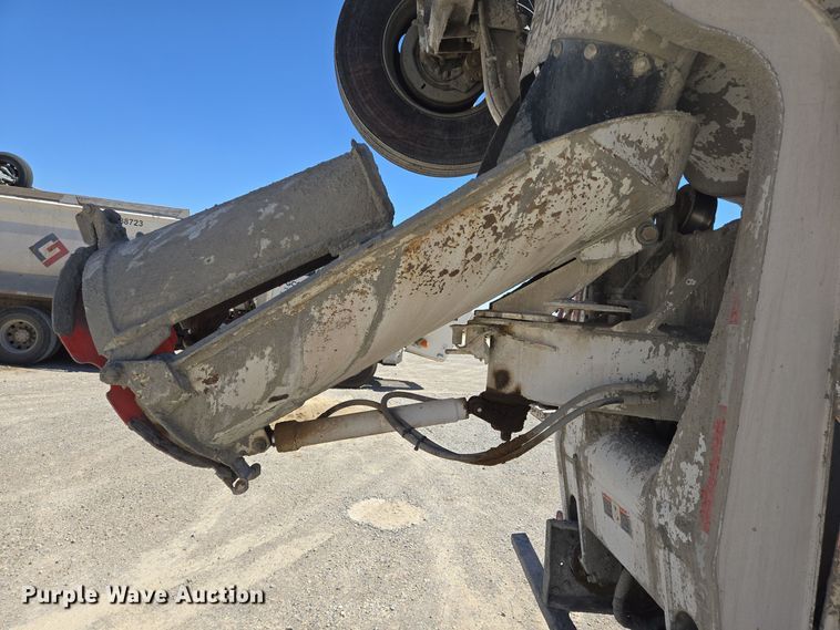 image for item DO2530 2007 International Paystar 5500i ready mix truck