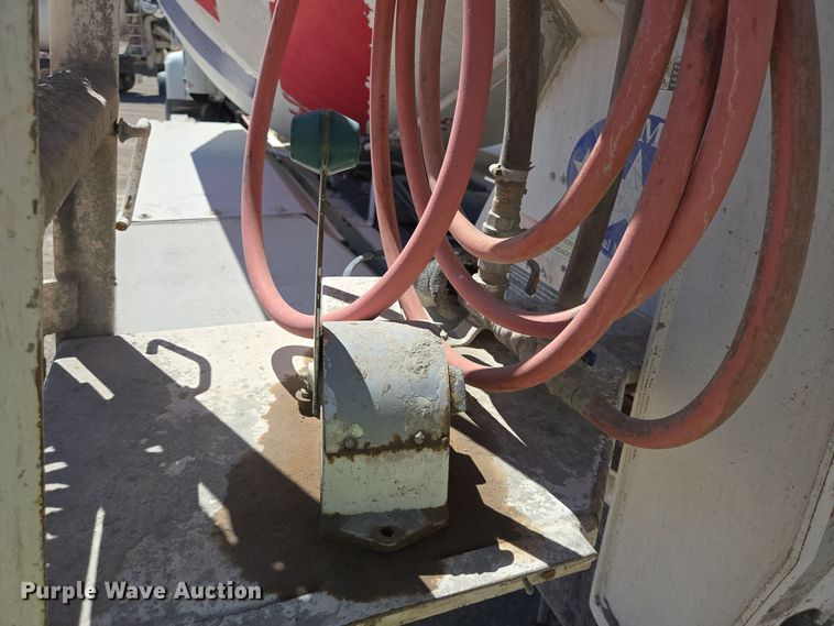 image for item DO2530 2007 International Paystar 5500i ready mix truck