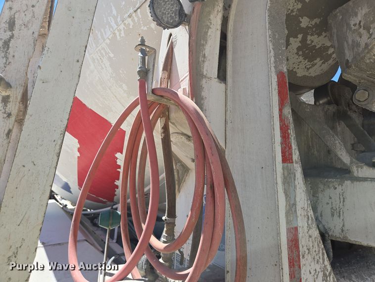 image for item DO2530 2007 International Paystar 5500i ready mix truck