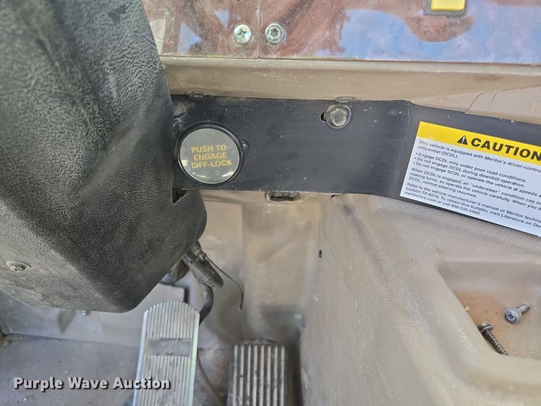 image for item DO2530 2007 International Paystar 5500i ready mix truck