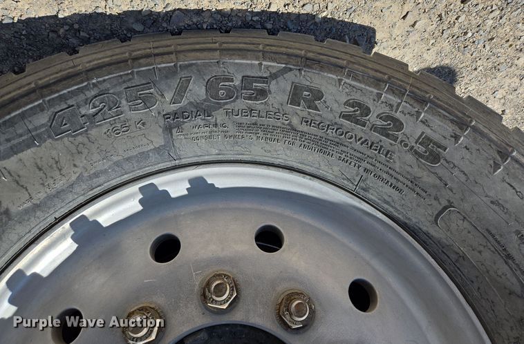 image for item DO2530 2007 International Paystar 5500i ready mix truck