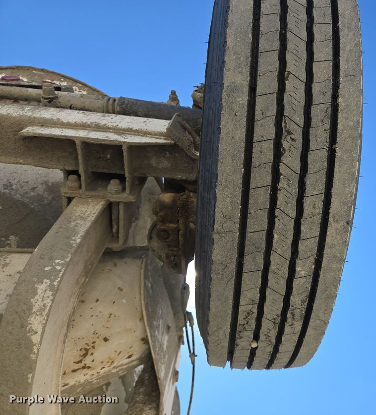 image for item DO2530 2007 International Paystar 5500i ready mix truck