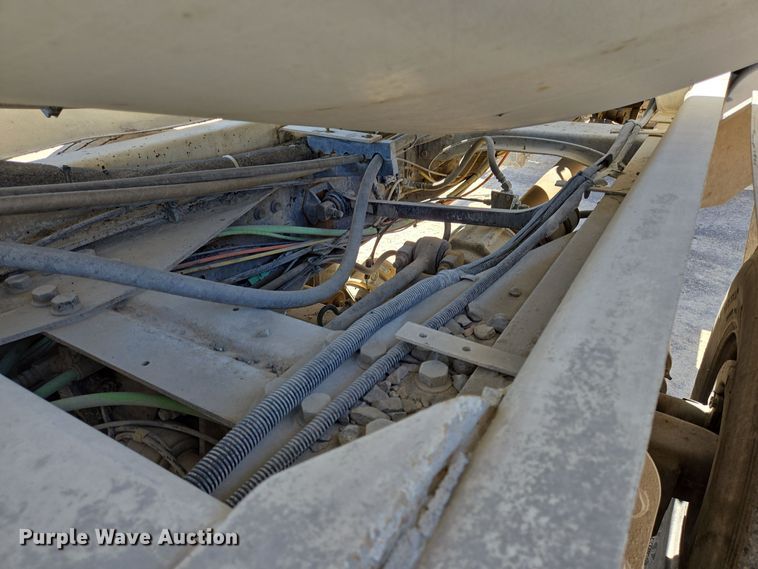 image for item DO2531 2007 International Paystar 5500i ready mix truck