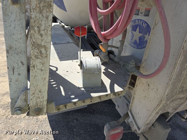 image for item DO2531 2007 International Paystar 5500i ready mix truck