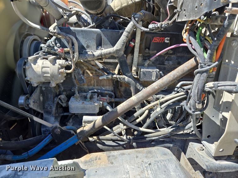 image for item DO2531 2007 International Paystar 5500i ready mix truck