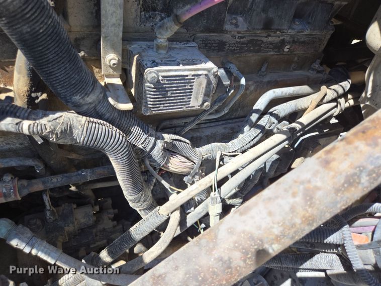 image for item DO2531 2007 International Paystar 5500i ready mix truck