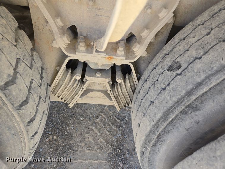 image for item DO2531 2007 International Paystar 5500i ready mix truck