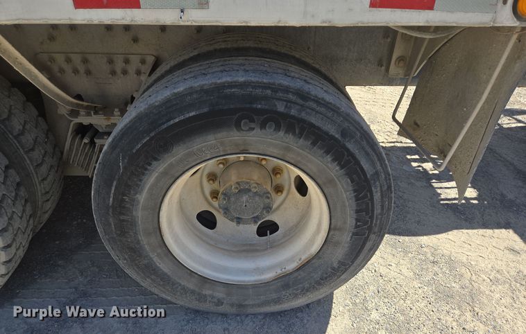 image for item DO2531 2007 International Paystar 5500i ready mix truck