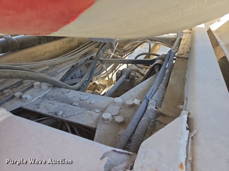 image for item DO2533 2006 International Paystar 5500i ready mix truck