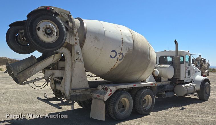 image for item DO2534 2007 Kenworth W900 ready mix truck