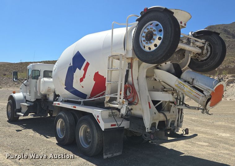 image for item DO2535 2006 Kenworth  W900 ready mix truck