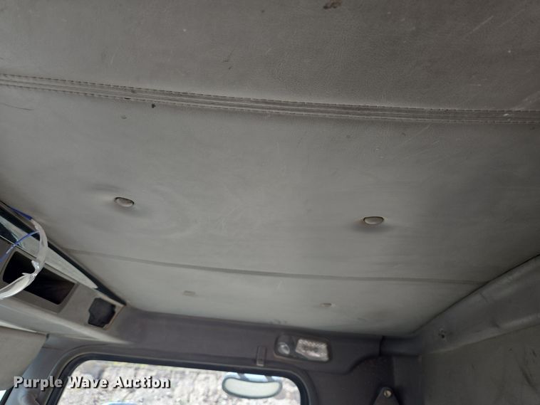 image for item DO2535 2006 Kenworth  W900 ready mix truck