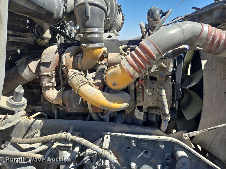 image for item DO2535 2006 Kenworth  W900 ready mix truck