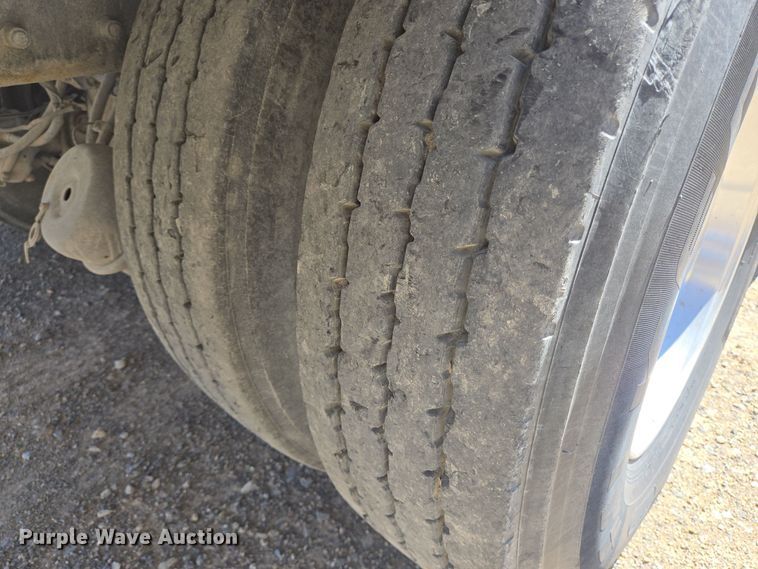 image for item DO2535 2006 Kenworth  W900 ready mix truck