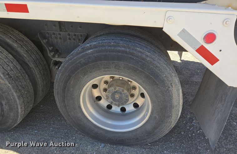 image for item DO2535 2006 Kenworth  W900 ready mix truck