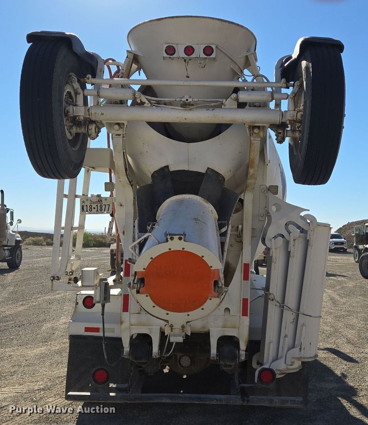 image for item DO2536 2006 Kenworth W900 ready mix truck