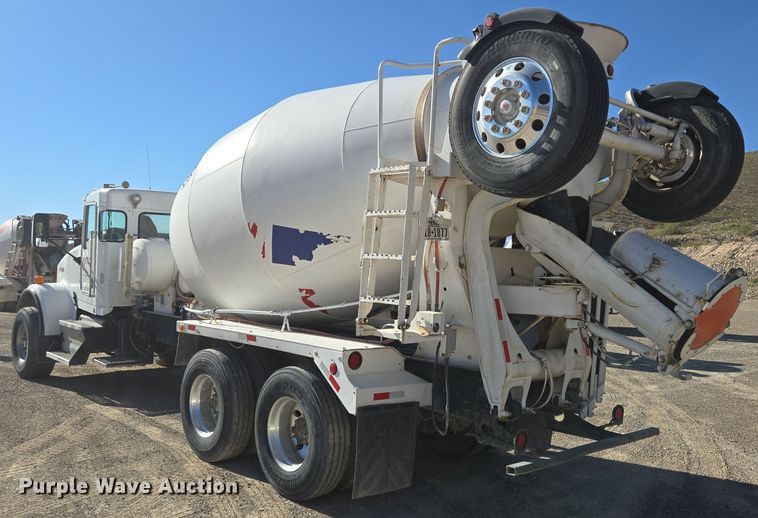 image for item DO2536 2006 Kenworth W900 ready mix truck