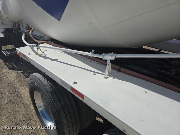 image for item DO2536 2006 Kenworth W900 ready mix truck