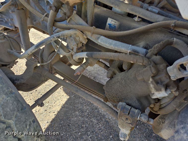 image for item DO2536 2006 Kenworth W900 ready mix truck