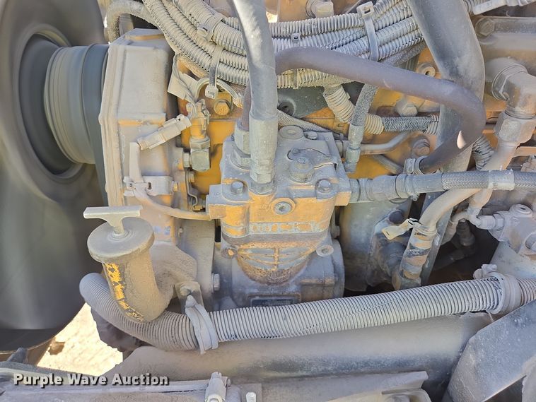 image for item DO2536 2006 Kenworth W900 ready mix truck