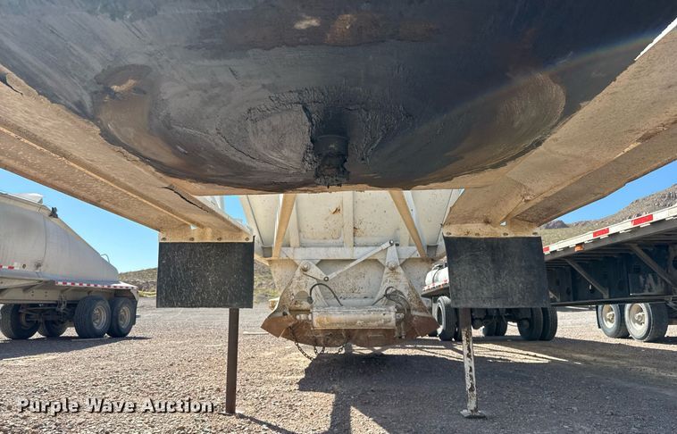 image for item DO2538 1998 Ranch Mfg. bottom dump trailer