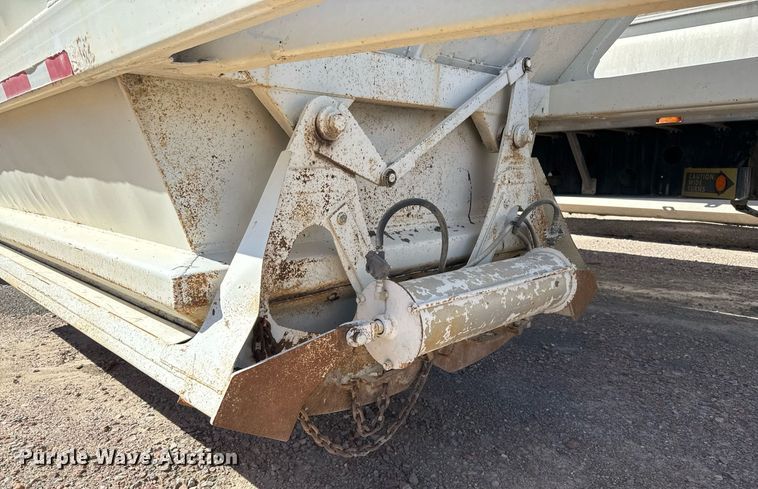image for item DO2538 1998 Ranch Mfg. bottom dump trailer