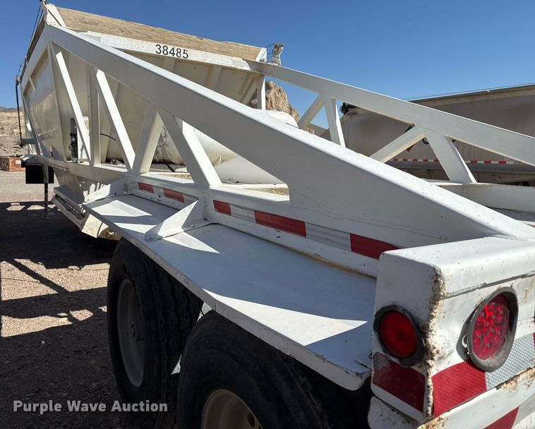 image for item DO2538 1998 Ranch Mfg. bottom dump trailer