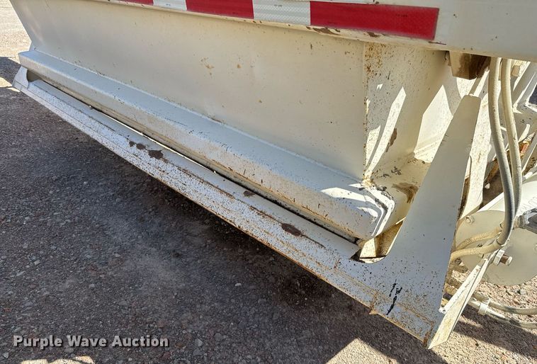 image for item DO2538 1998 Ranch Mfg. bottom dump trailer