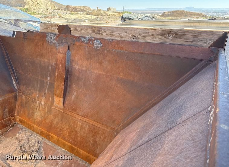 image for item DO2538 1998 Ranch Mfg. bottom dump trailer