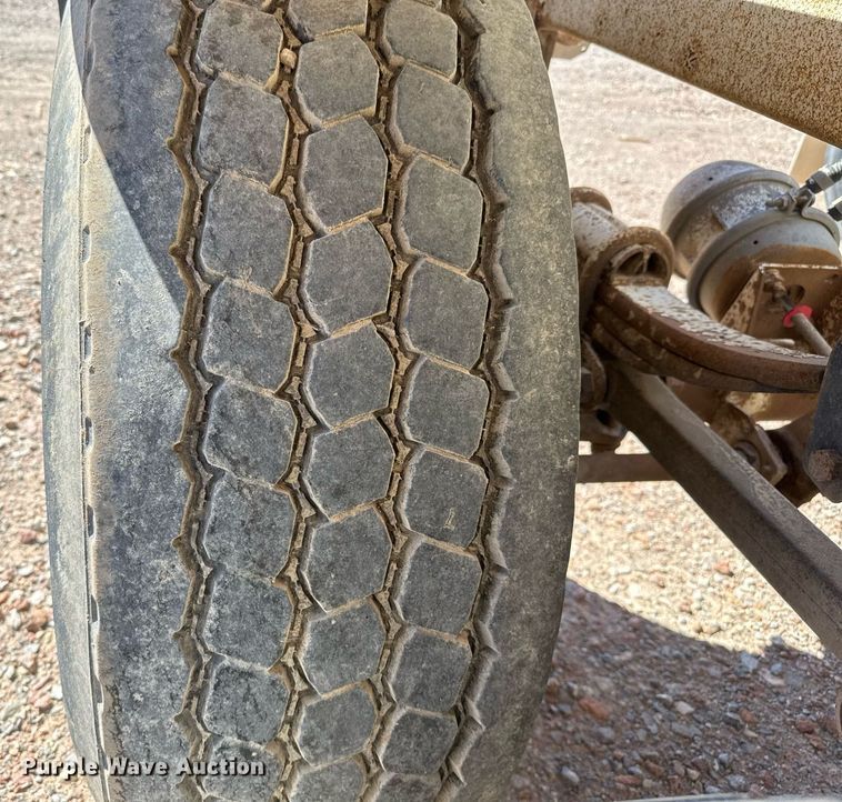 image for item DO2538 1998 Ranch Mfg. bottom dump trailer