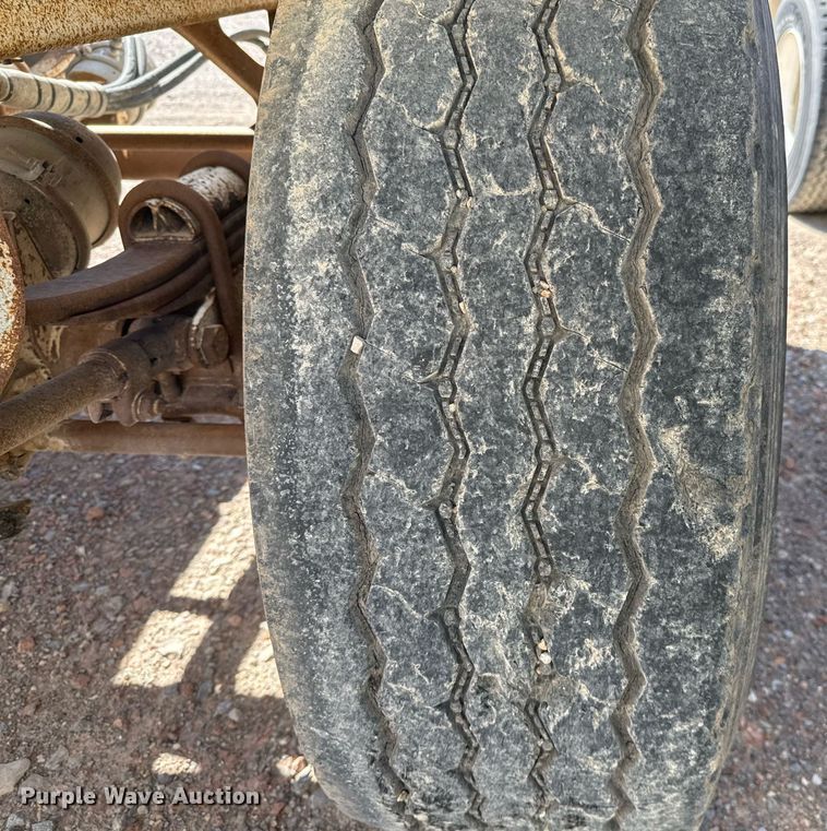 image for item DO2538 1998 Ranch Mfg. bottom dump trailer