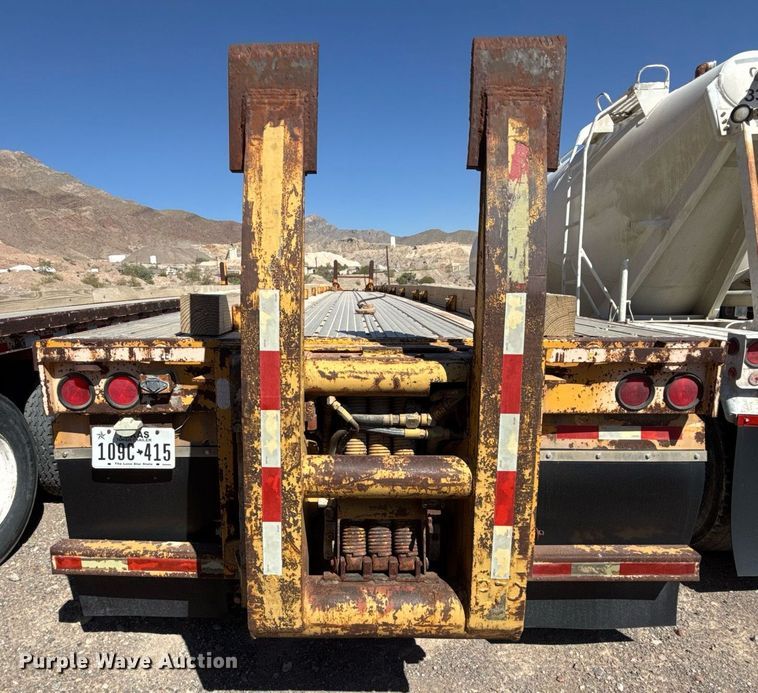 image for item DO2539 2000 Dorsey DGTS-42 flatbed trailer