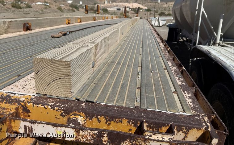 image for item DO2539 2000 Dorsey DGTS-42 flatbed trailer